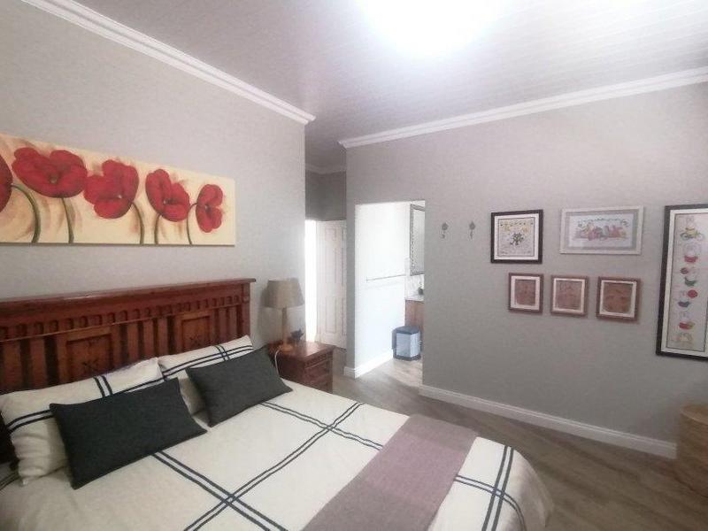 5 Bedroom Property for Sale in Monte Christo Western Cape